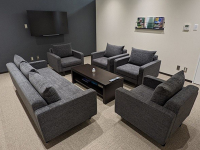 Lounge/Meeting Room