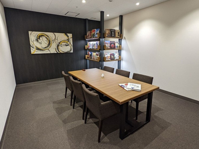 Lounge/Meeting Room